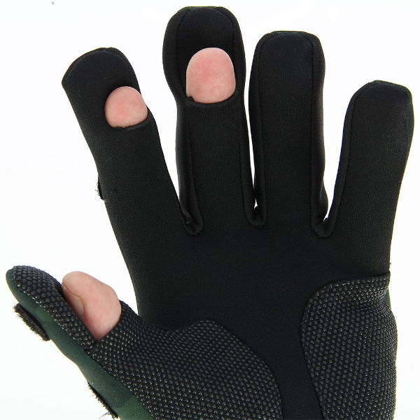 NGT Gloves - Neoprene Gloves in Camo (MEDIUM)